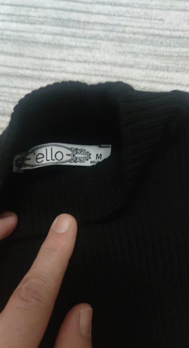 Siyah Boğazlı Uzun Kollu Örgü Kadın Kazak - Görsel 5