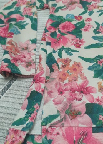 Çiçek Desenli Uzun Kollu sweatshirt - Görsel 2