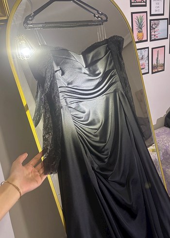 Dantel Kollu Siyah Straplez Uzun Elbise - Görsel 2