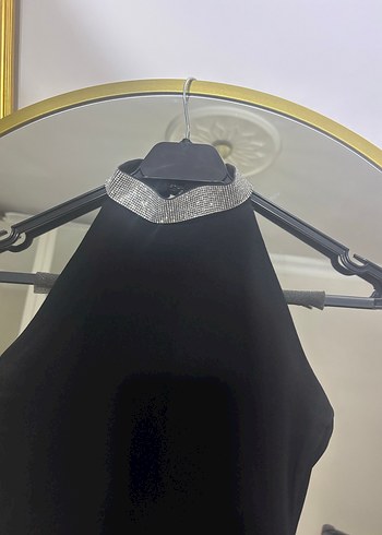 Yüksek Yakalı Siyah Uzun Abiye Elbise - Görsel 4