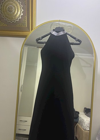 Yüksek Yakalı Siyah Uzun Abiye Elbise - Görsel 2