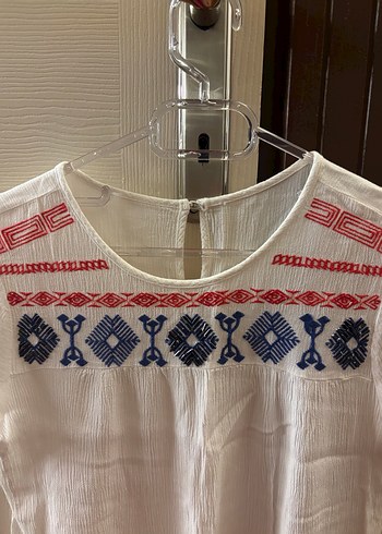 Nakışlı Beyaz Bohem Kadın Bluz - Görsel 2