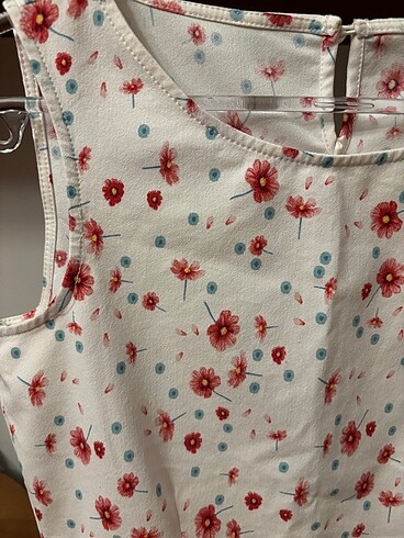 LC Waikiki Çiçekli bluz