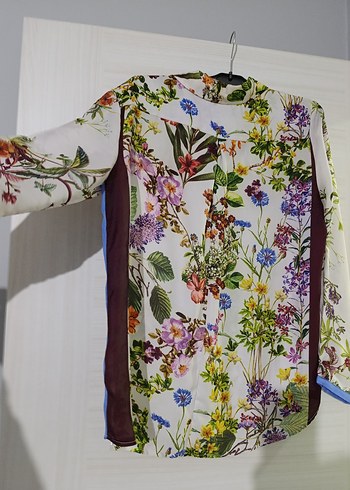 Çiçek Desenli Bohem Uzun Kollu Bluz - Görsel 3