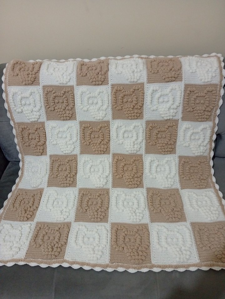 Bej Kareli Örgü Çocuk Battaniyesi - Görsel 5