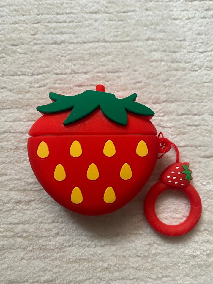 Çilek Desenli Kırmızı Kulaklık Kılıfı - Görsel 2