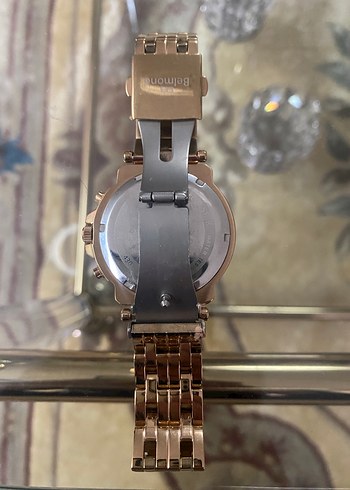 Zincir Detaylı Modern Klasik Altın Kadın Saati - Görsel 5