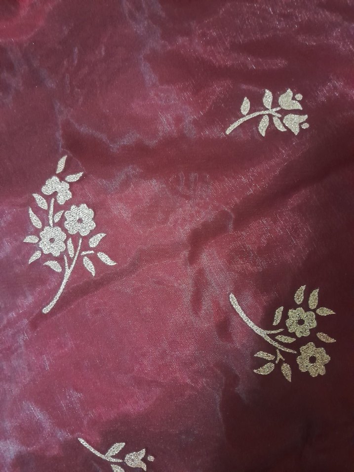 Bordo Desenli Yatak Örtüsü - Görsel 4