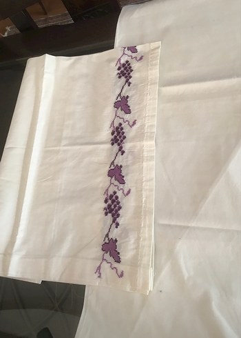 Kanaviçe yatak takımı - Görsel 2