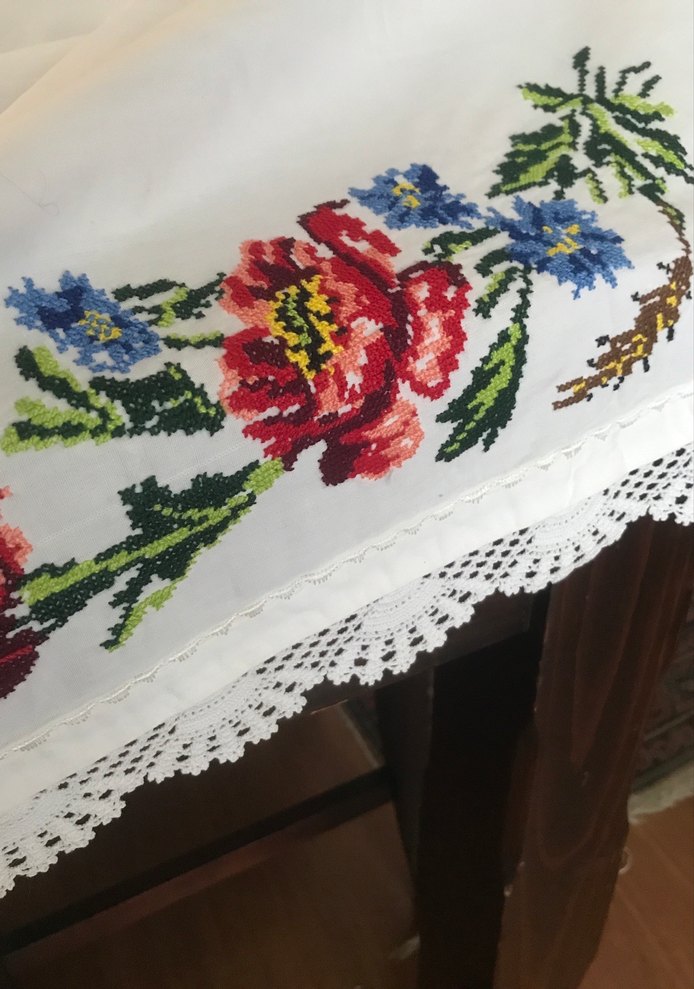 Kanaviçe tek parça karyola eteği ve bir adet yastık - Görsel 3