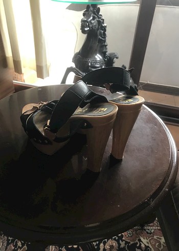 Deri Tokalı Platform Topuklu Kadın Sandalet - Görsel 3