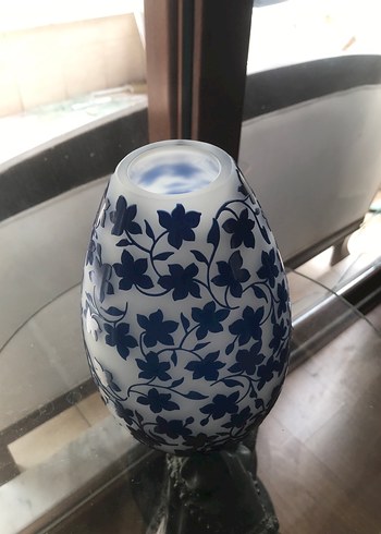 Koyu Mavi Çiçek Desenli Vazo - Görsel 4