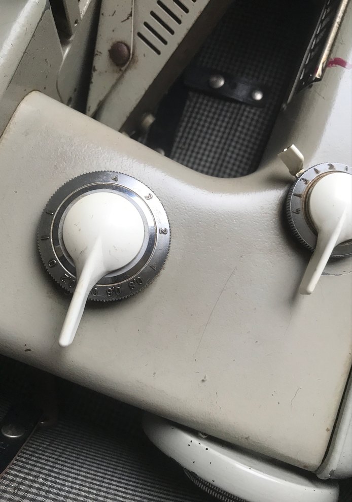 Gri PFAFE Dikiş Nakış makinesi - Görsel 5