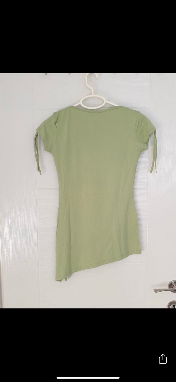 Yeşil Payetli Tişört - Görsel 3