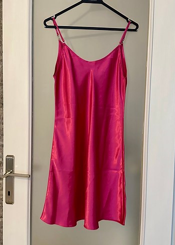 Parlak Pembe Midi Saten Gecelik - Görsel 2