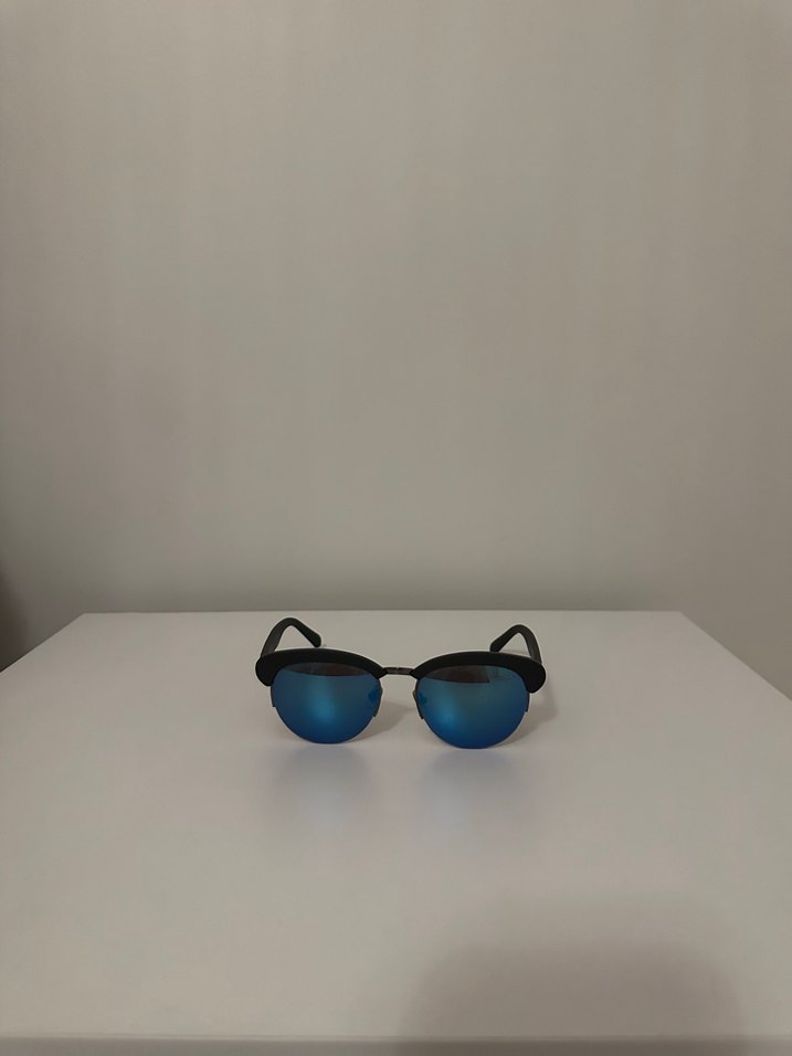 Kadın Mavi Gözlük - Görsel 2