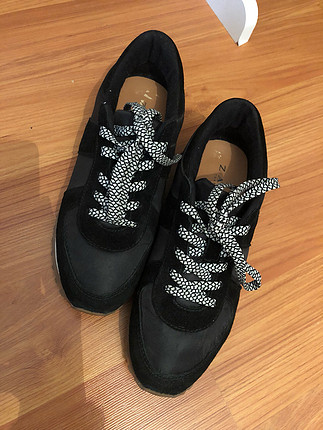 36 Beden siyah Renk Zara sneakers