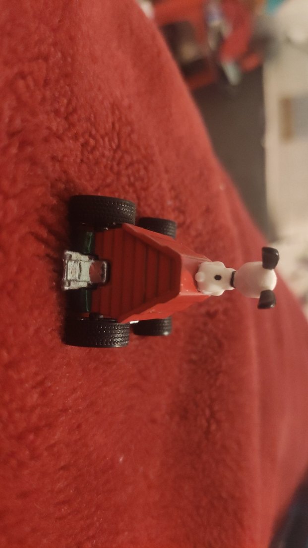 Kırmızı Snoopy Figürlü Oyuncak Araba - Görsel 2