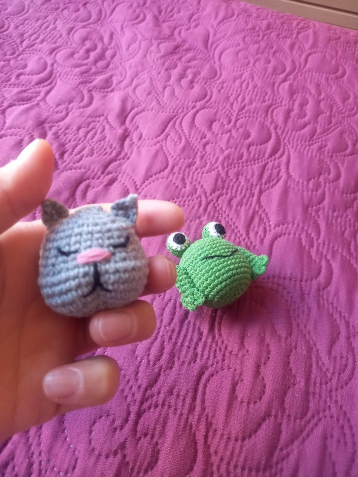 Renkli Örgü Kedi kurbağa Oyuncakları Seti anahtarlık - Görsel 3