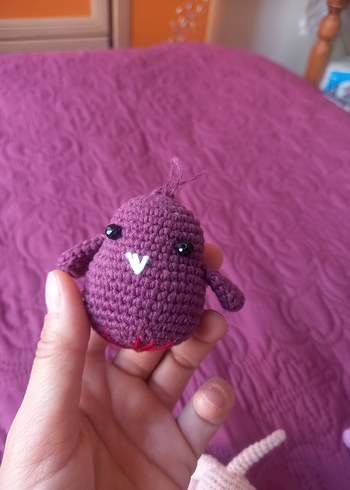 Mor Renkli El Yapımı Peluş Oyuncak kuş anahtarlık