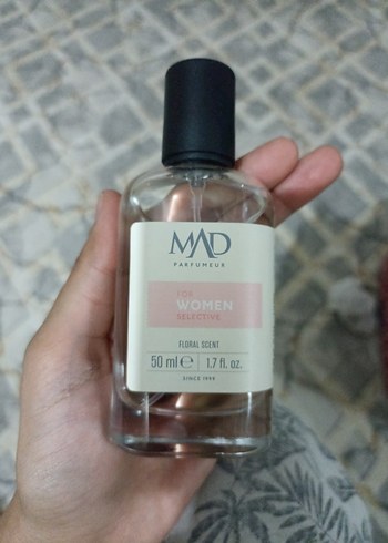 MAD Kadın Parfümü D114