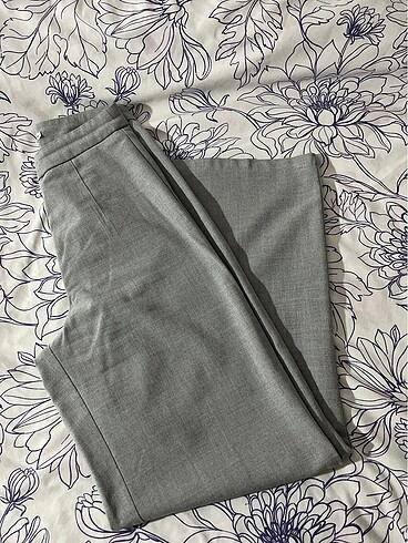 xs Beden Gri kumaş pantolon