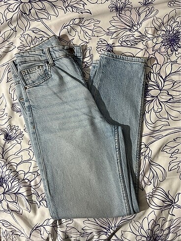 Bershka mom jean