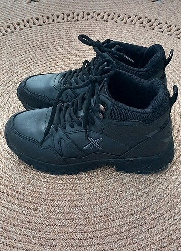 Kinetix 38 numara bot - Görsel 2