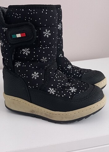 La Petite Francaise 27