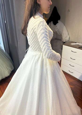 Uzun Kollu Yüksek Yakalı Prenses Gelinlik - Görsel 3