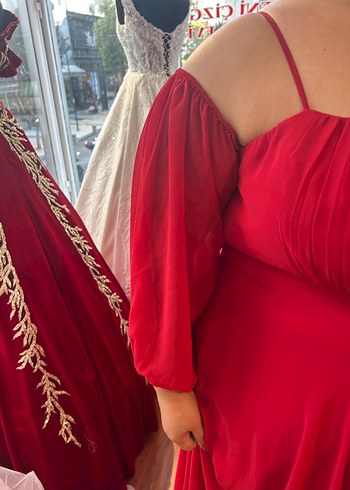 Kırmızı Straplez Uzun Abiye Elbise - Görsel 3