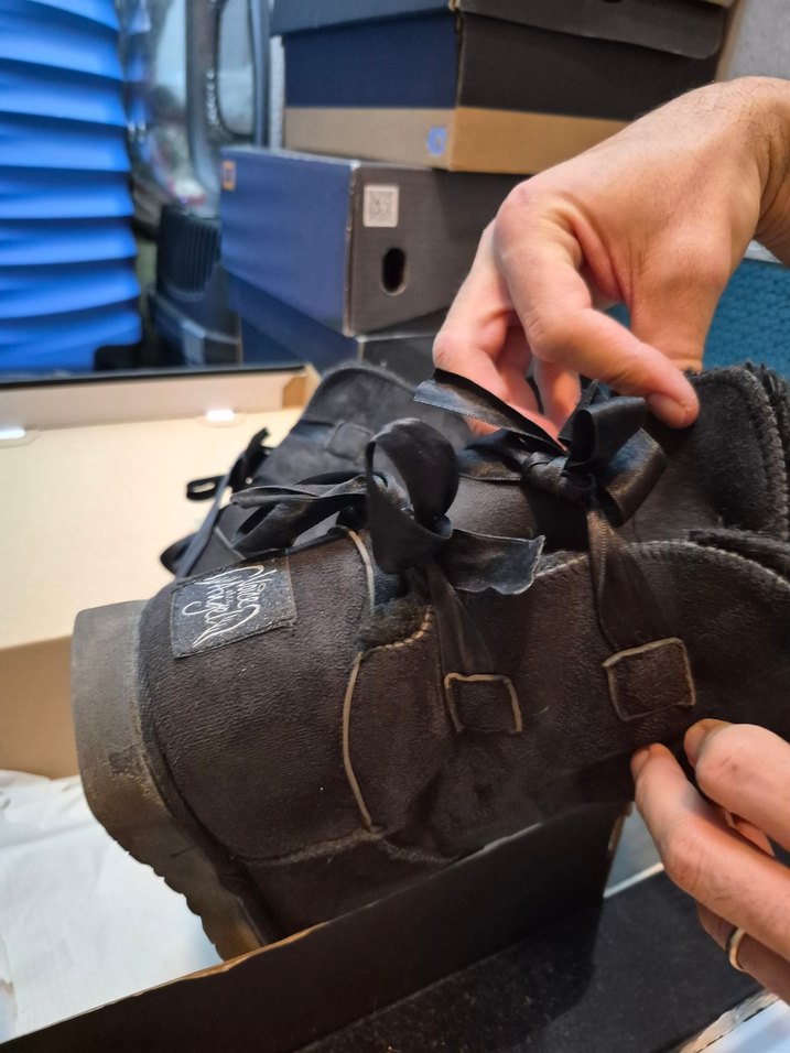 Kadın siyah Süet  peluş Bot  kurdeleli - Görsel 4