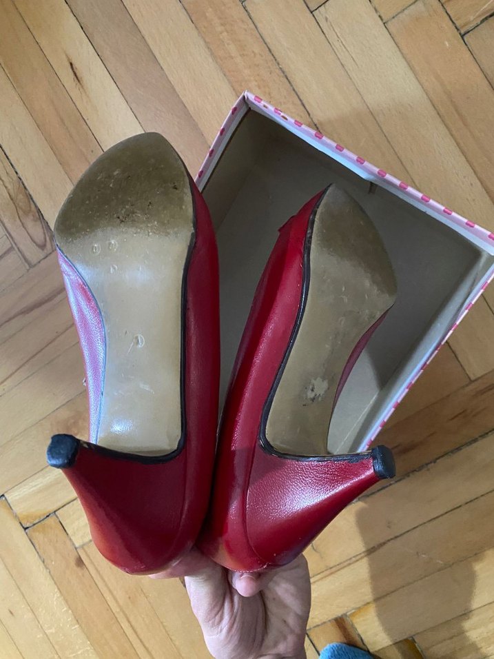 rugan Parlak Kırmızı Fiyonklu Kadın topuklu ayakkabı - Görsel 4