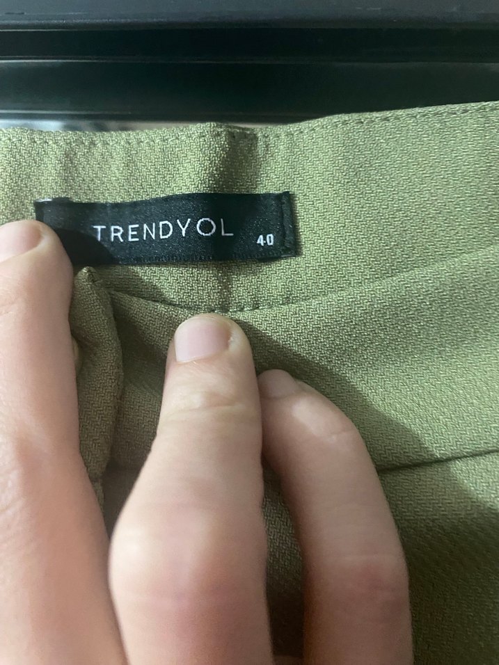 Kadın Haki Piliseli Midi Kumaş Pantolon - Görsel 2