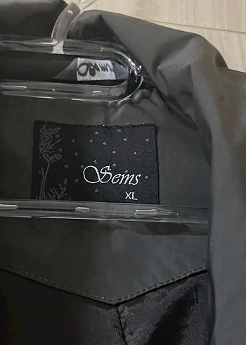 Kemerli Siyah Midi Kadın Trençkot - Görsel 3