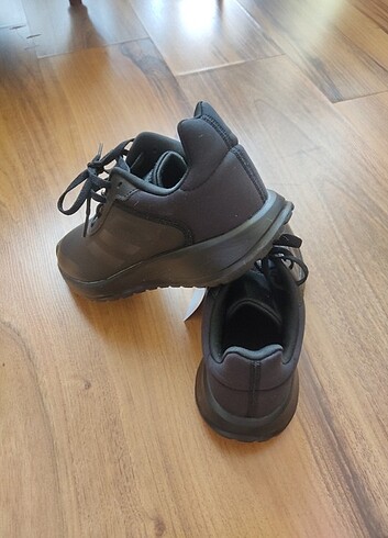 37 Beden siyah Renk Adidas Tensaur Run 2.0K 36.5 numara