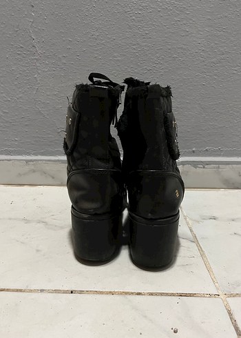 Siyah Kareli Deri Topuklu Bot - Görsel 3