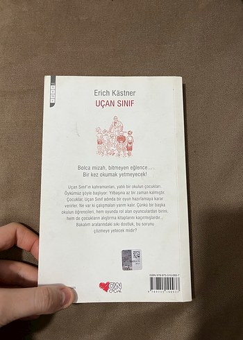 Uçan Sınıf - Erich Kästner - Görsel 2