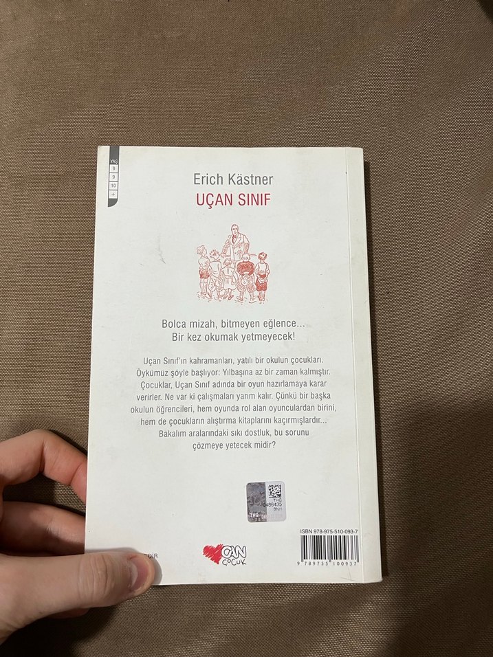 Uçan Sınıf - Erich Kästner - Görsel 2