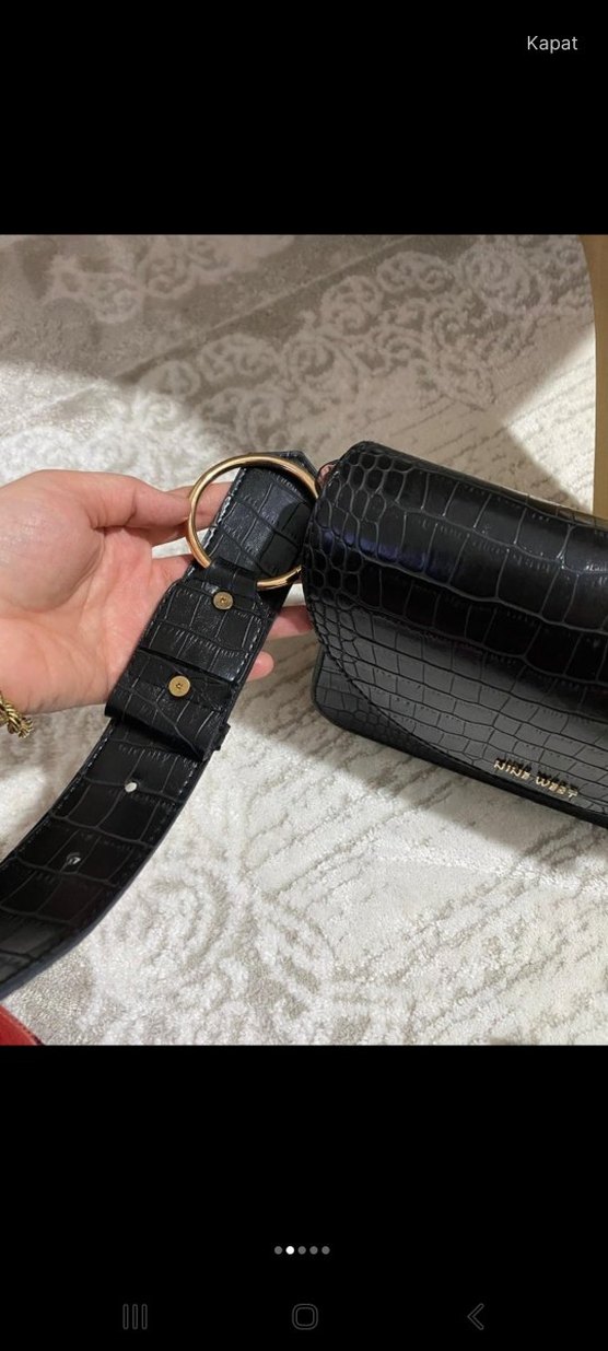 Nine West Siyah Deri Kemerli Yılan Desenli Çanta - Görsel 2