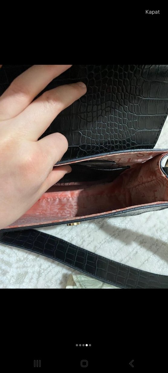 Nine West Siyah Deri Kemerli Yılan Desenli Çanta - Görsel 4