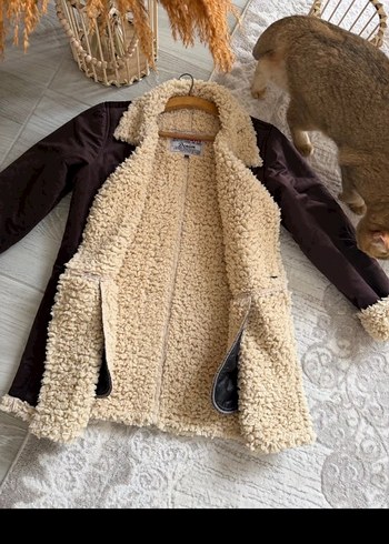 Kız Çocuk Kahverengi Süet Kürklü Ceket - Görsel 3