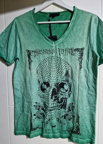 orjinal,etiketli Yeşil Baskılı Rock Punk Tişört - Görsel 2