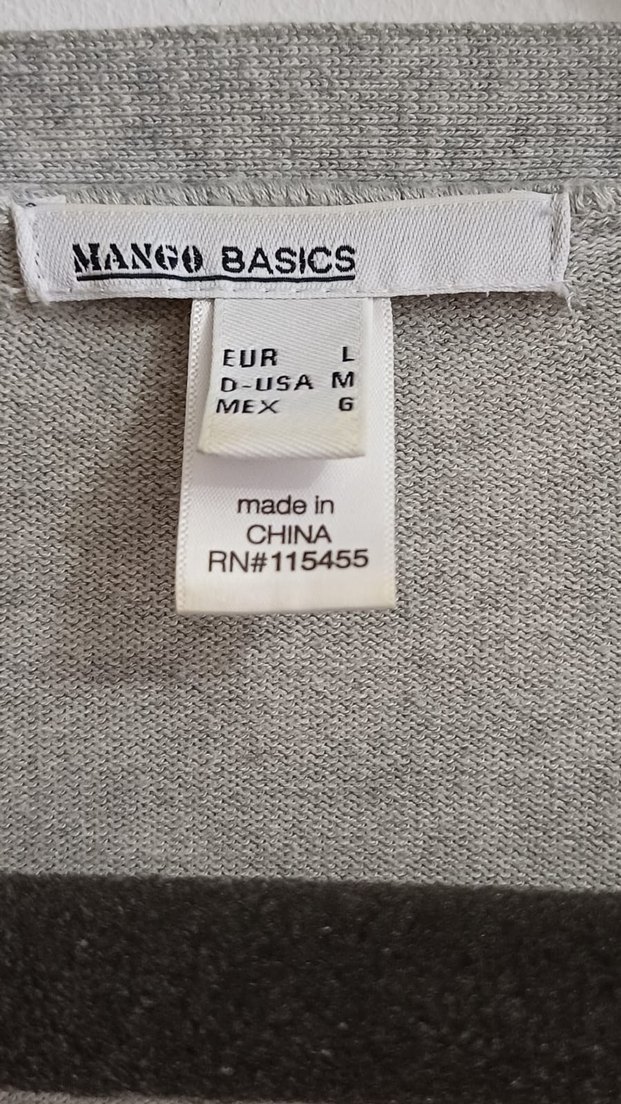 Gri Kadın V Yakalı Hırka - Görsel 4