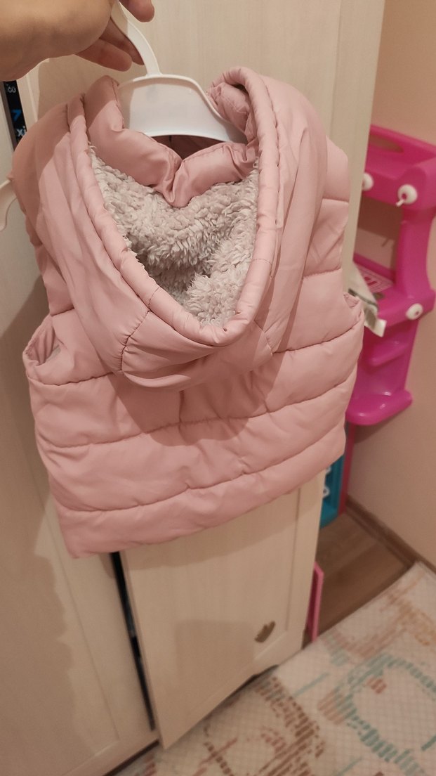 Kız Çocuk Kapüşonlu Pembe Yelek - Görsel 4