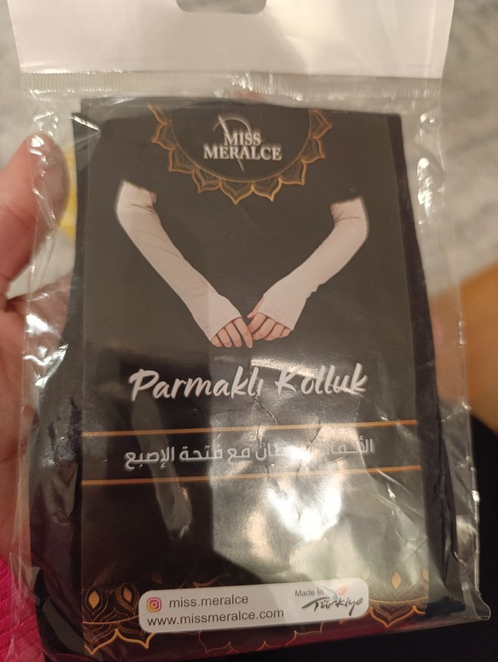 Siyah Deri Fermuarlı Gotik Kadın Eldiveni - Görsel 2