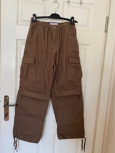 Bershka kargo pantolon