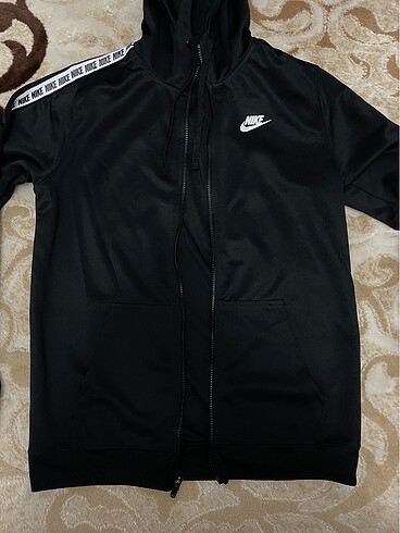 s Beden Nike Hırka