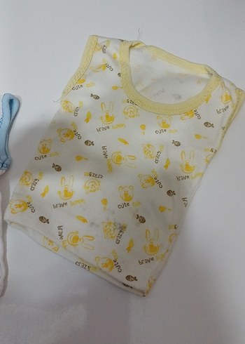 Baskılı ve Düz Desenli Çocuk Atletleri - Görsel 3