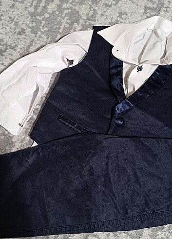 Zara Yelekli takım elbise 1 yaş marka temsilidir